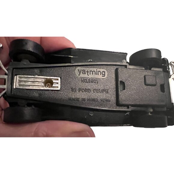 Vintage Yatming 1932 Ford Coupe Diecast Model Car No. 8501, Doors open! 4.5" - Picture 5 of 5